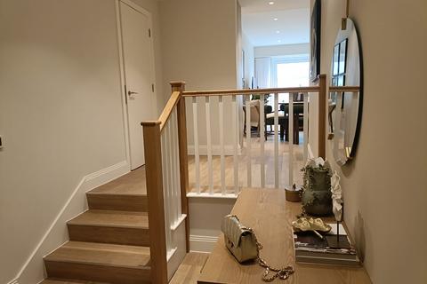 2 bedroom apartment for sale, Cringle Street, London SW8