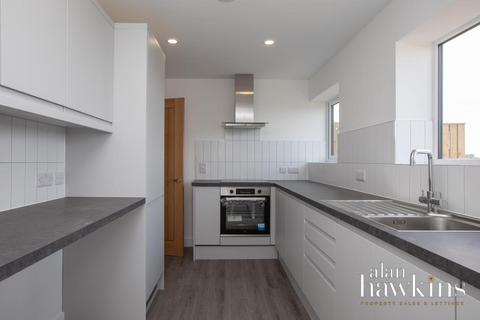 undefined, Hooks Hill Apartments, Purton