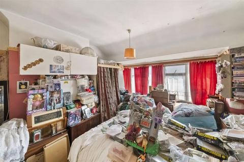 4 Craven Avenue, Southall, UB1 2DJ