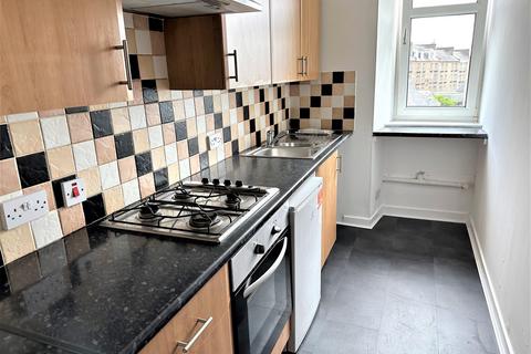 1 bedroom flat to rent, Molison Street, Dundee, DD4