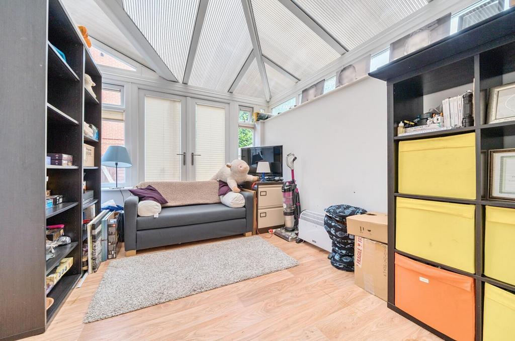 1311851-12-686122a92f737.jpg