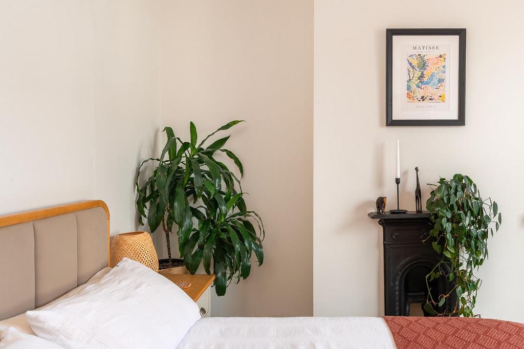 2 H0 RSW - Bedroom C.jpg