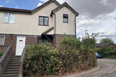 3 bedroom end of terrace house to rent, Shardlow Close, Haverhill, Suffolk