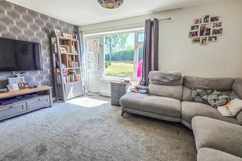 2 bedroom duplex for sale, Linton Court, Rise Park Parade, RM1