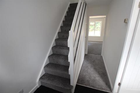 4 bedroom townhouse for sale, Foston Lane, Fagley, Bradford