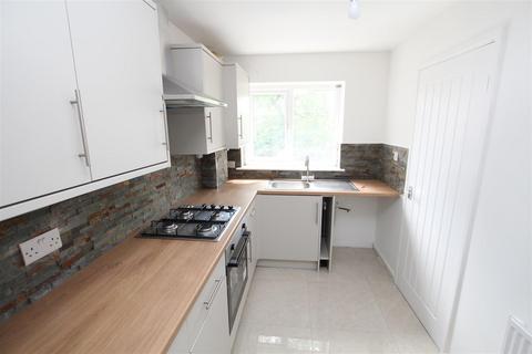 4 bedroom townhouse for sale, Foston Lane, Fagley, Bradford