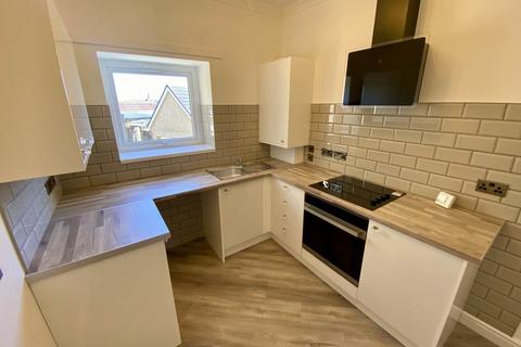 3 bedroom flat to rent, Morris Lane, St Thomas, , Swansea