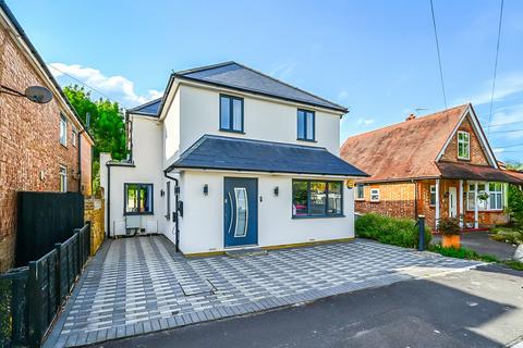 59 Sidney Road, Staines-upon-thames, TW18 4LP