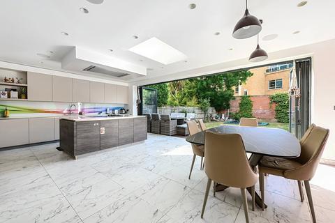 59 Sidney Road, Staines-upon-thames, TW18 4LP