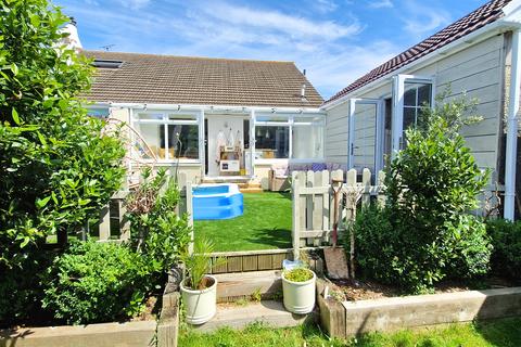 undefined, WEST END AVENUE, PORTHCAWL, CF36 3NG