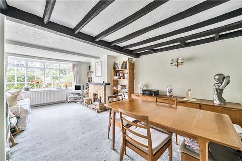 undefined, Green Lane, Hersham, KT12