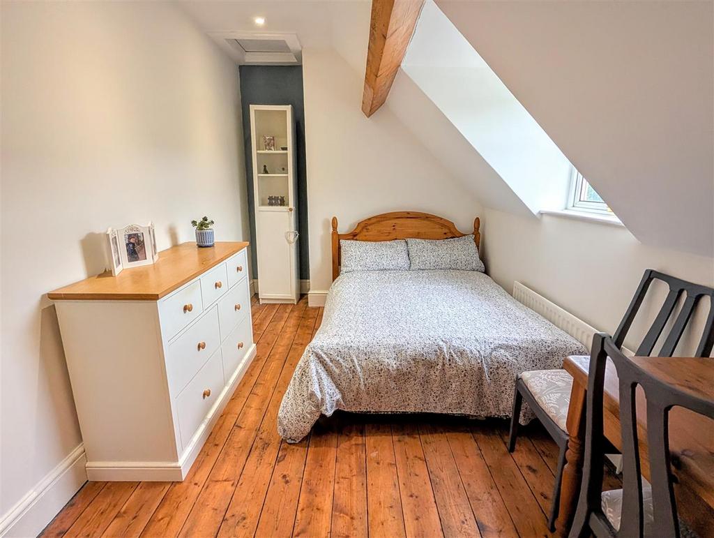 PXL 20250701 144530101.MP~2.jpg