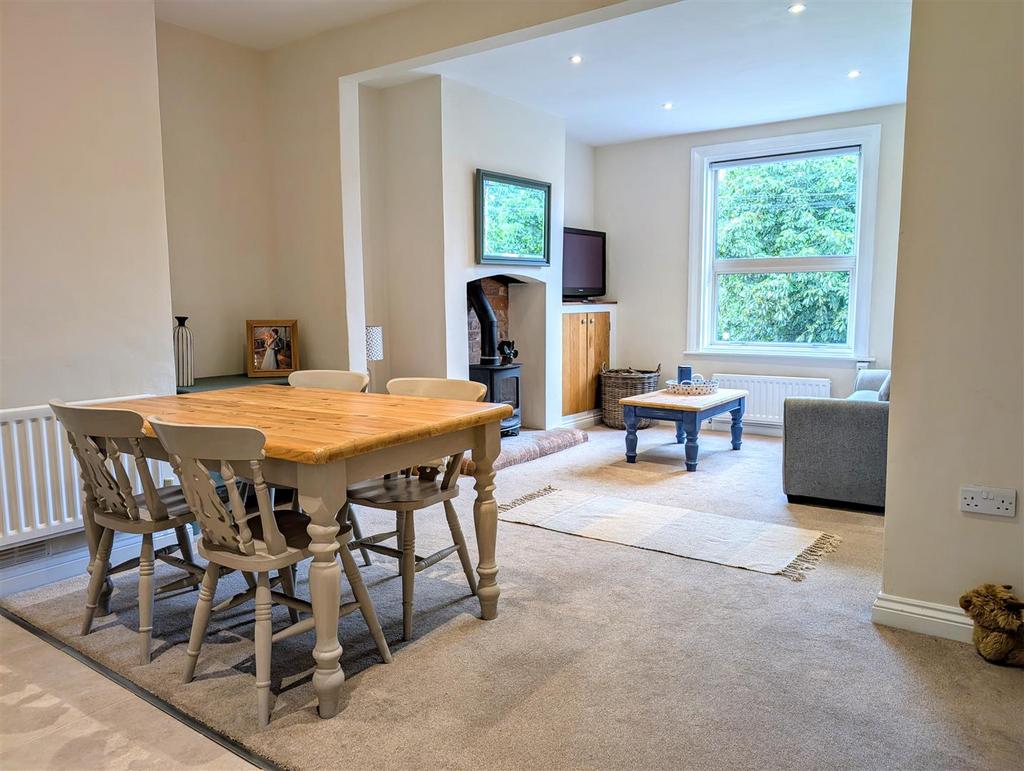 PXL 20250701 143452679.MP~2.jpg