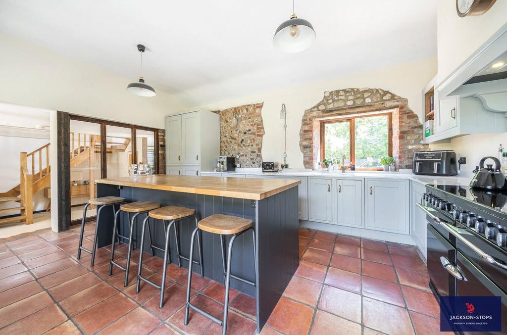 Kitchen/Breakfast
