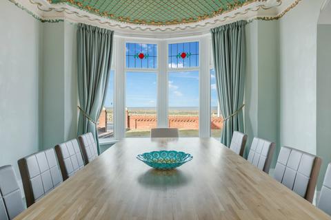 5 bedroom detached house for sale, Queens Promenade, Bispham FY2