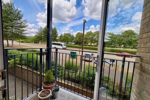 1 bedroom apartment for sale, Hindhead Knoll, Walnut Tree, Milton Keynes, MK7