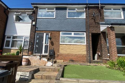 3 bedroom terraced house for sale, 19 Link Road, Springhead, Oldham, OL4 4SF
