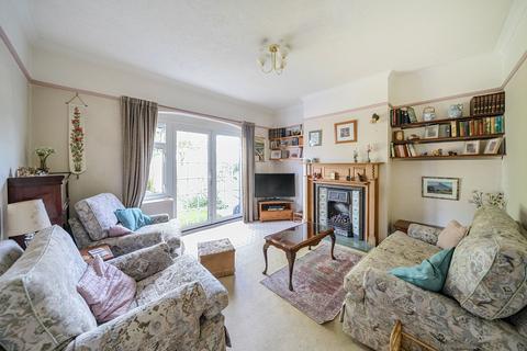 3 bedroom semi-detached house for sale, Avenue Road, Caterham CR3
