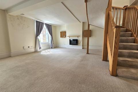 undefined, Spa Road, Gloucester