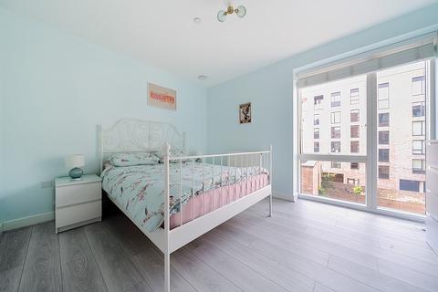 West Parkside, Greenwich