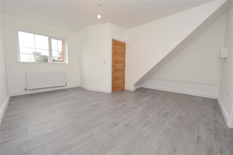 4 bedroom semi-detached house for sale, Hollins Road, Oldham, Greater Manchester, OL8