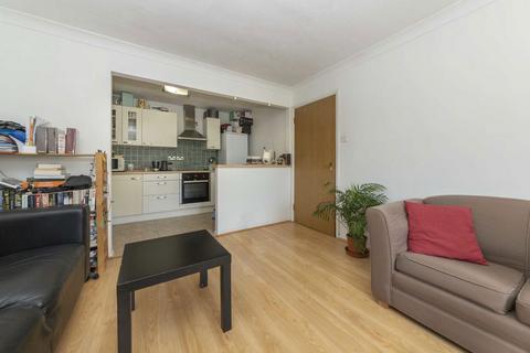 2 bedroom flat to rent, Chaucer Drive, London SE1