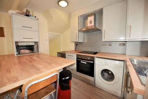 1 bedroom in a house share to rent, 9 Harold Walk
