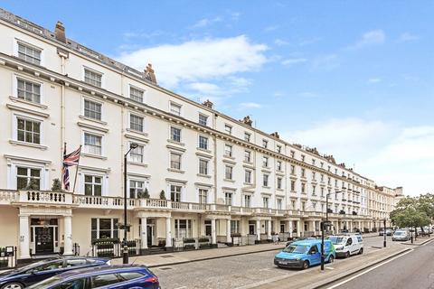 3 bedroom flat for sale, Eccleston Square, London SW1V