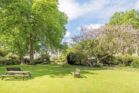 3 bedroom flat for sale, Eccleston Square, London SW1V