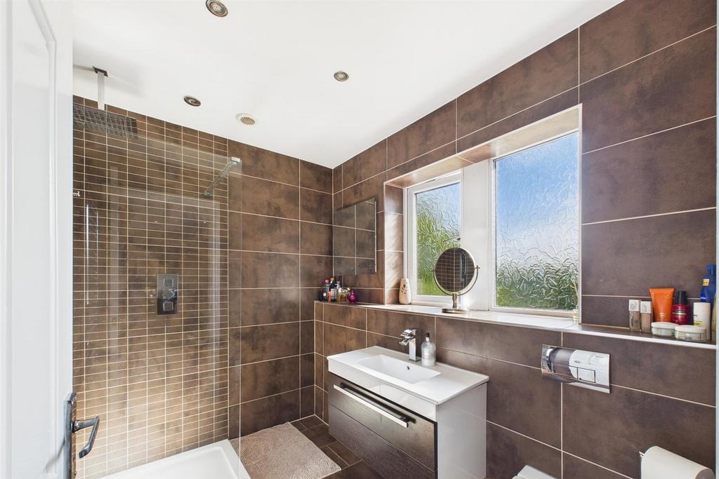 En suite .jpg