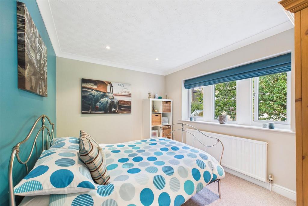 Blue bedroom.jpg