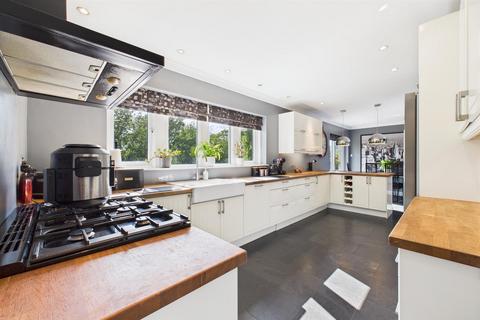 5 bedroom detached house for sale, Scarr Bottom Road, Halifax