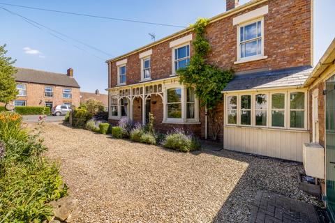 321 Bourne Road, Pode Hole, Spalding, PE11 3LW