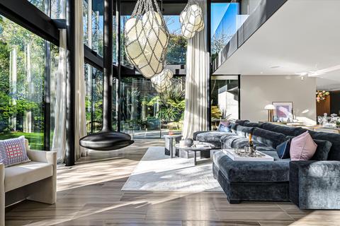 6 bedroom detached house to rent, Fitzroy Park, London, N6