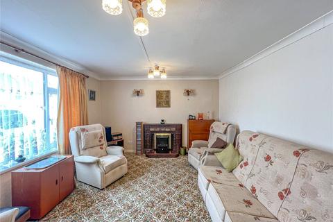 2 bedroom bungalow for sale, Glen Park Gardens, Bristol BS5