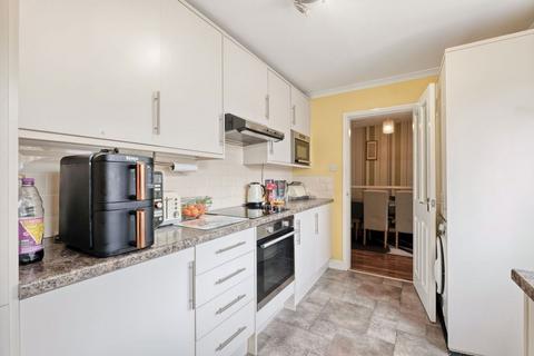 43 Austcliff Close, Redditch, B97 5NZ