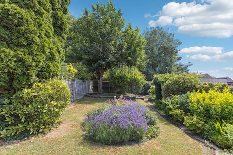 undefined, Mill Gardens, Tring