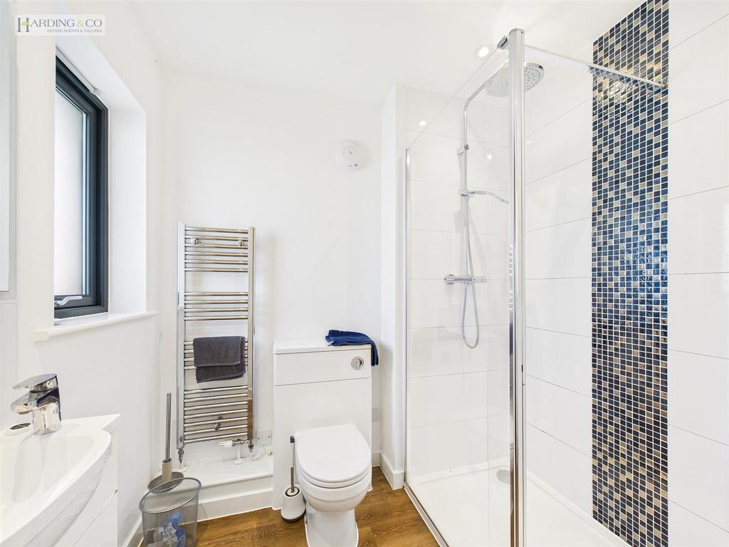 G/f shower room