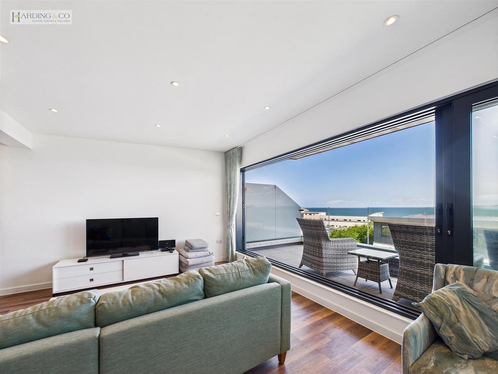 Wall length sliding patio doors