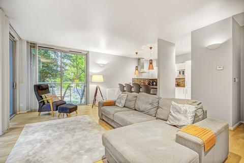 2 bedroom apartment for sale, Monza Building, Monza Street, London, E1W