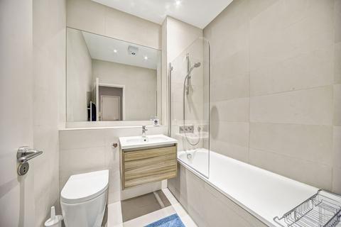 2 bedroom apartment for sale, Monza Building, Monza Street, London, E1W
