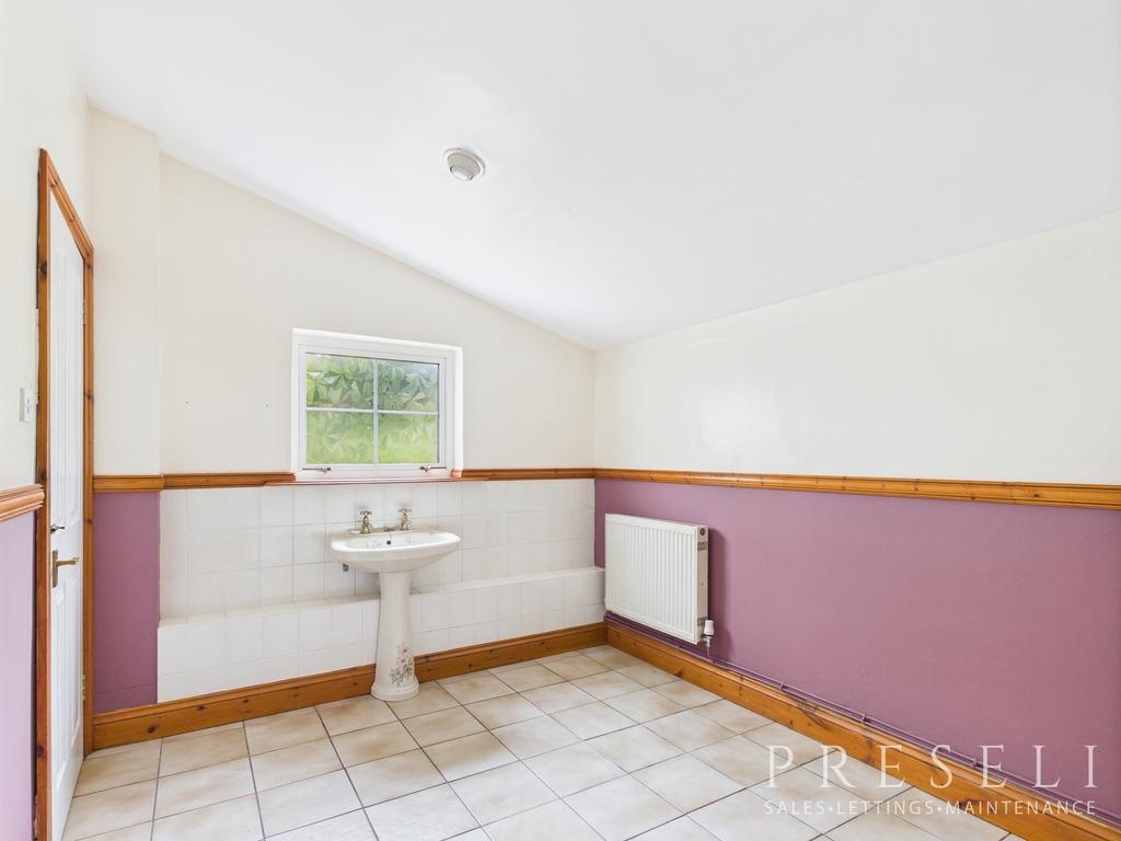 Downstairs bedroom