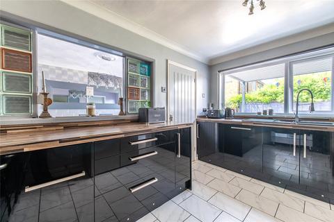 25 Orlick Road, Gravesend, DA12 4UJ