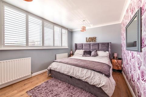 25 Orlick Road, Gravesend, DA12 4UJ