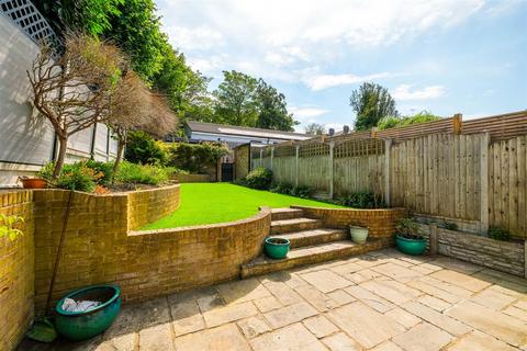3 bedroom end of terrace house for sale, Parkside, Buckhurst Hill