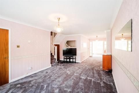 3 bedroom end of terrace house for sale, Parkside, Buckhurst Hill