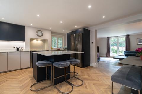 6 bedroom semi-detached house for sale, Birchfield, Church Lane, Grappenhall