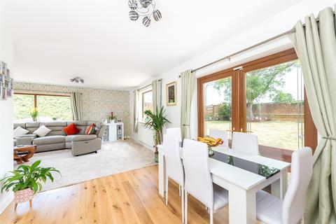 12 Long Lane, Aston End, Stevenage, SG2 7HG