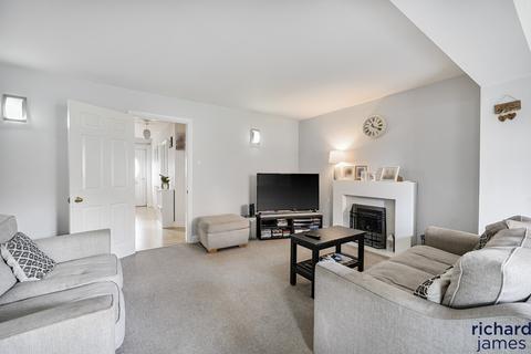 3 bedroom detached house for sale, Darius Way, Swindon, SN25