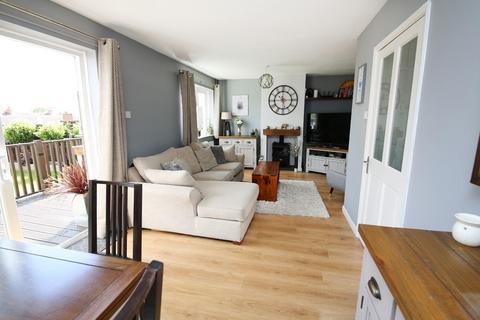 12 George Elliott Close, Uttoxeter, ST14 8SL